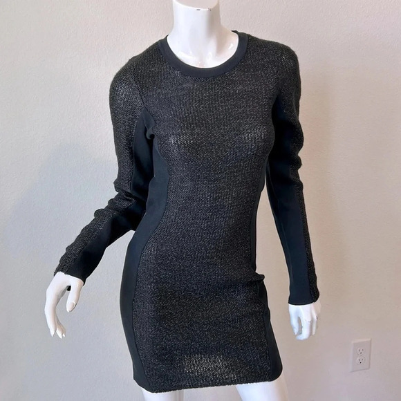 BCBGeneration Black/comb long sleeve sweater knit dress size M - Picture 2 of 12